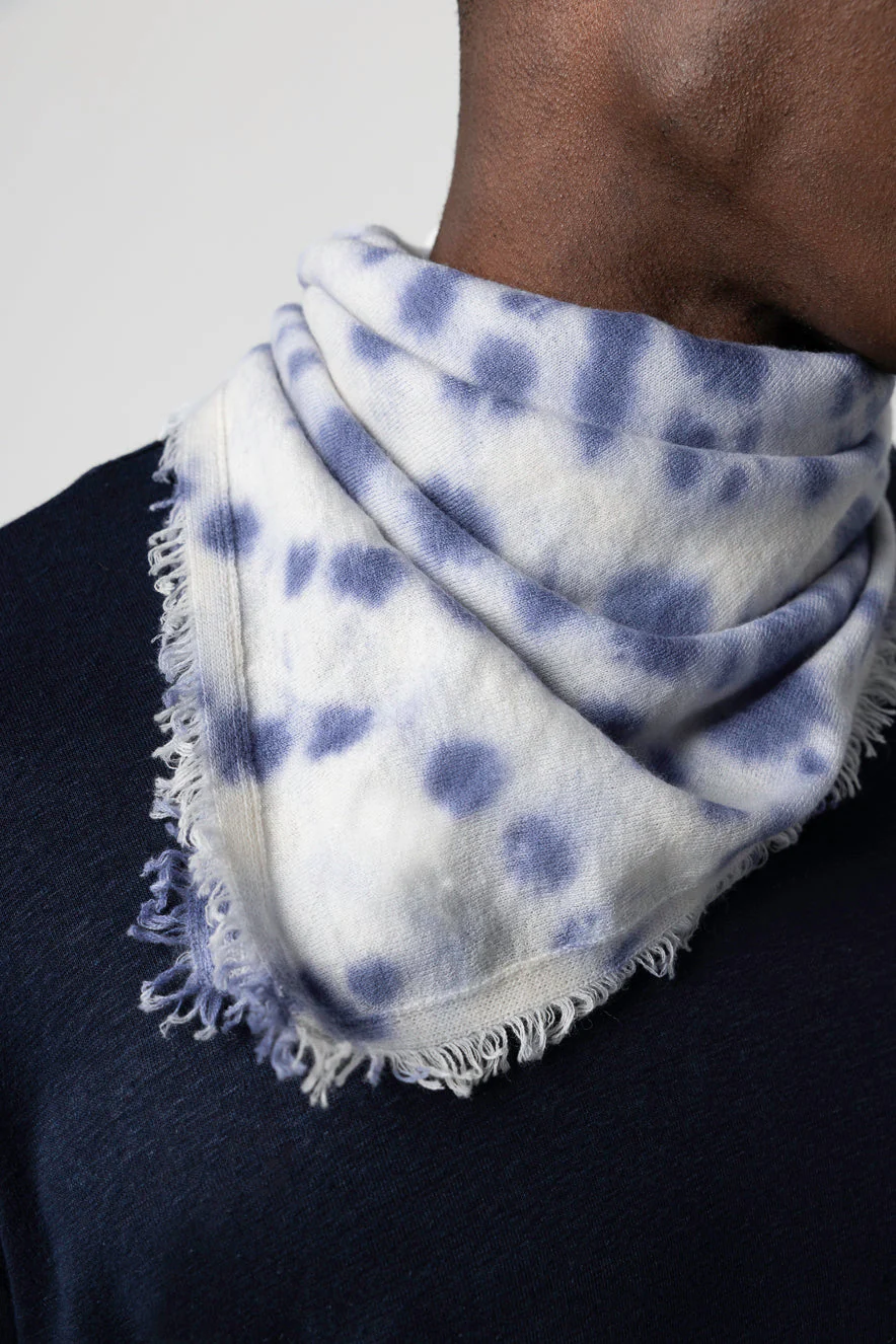 Bandana Améthyste Tie-dye en Cachemire - Image 3