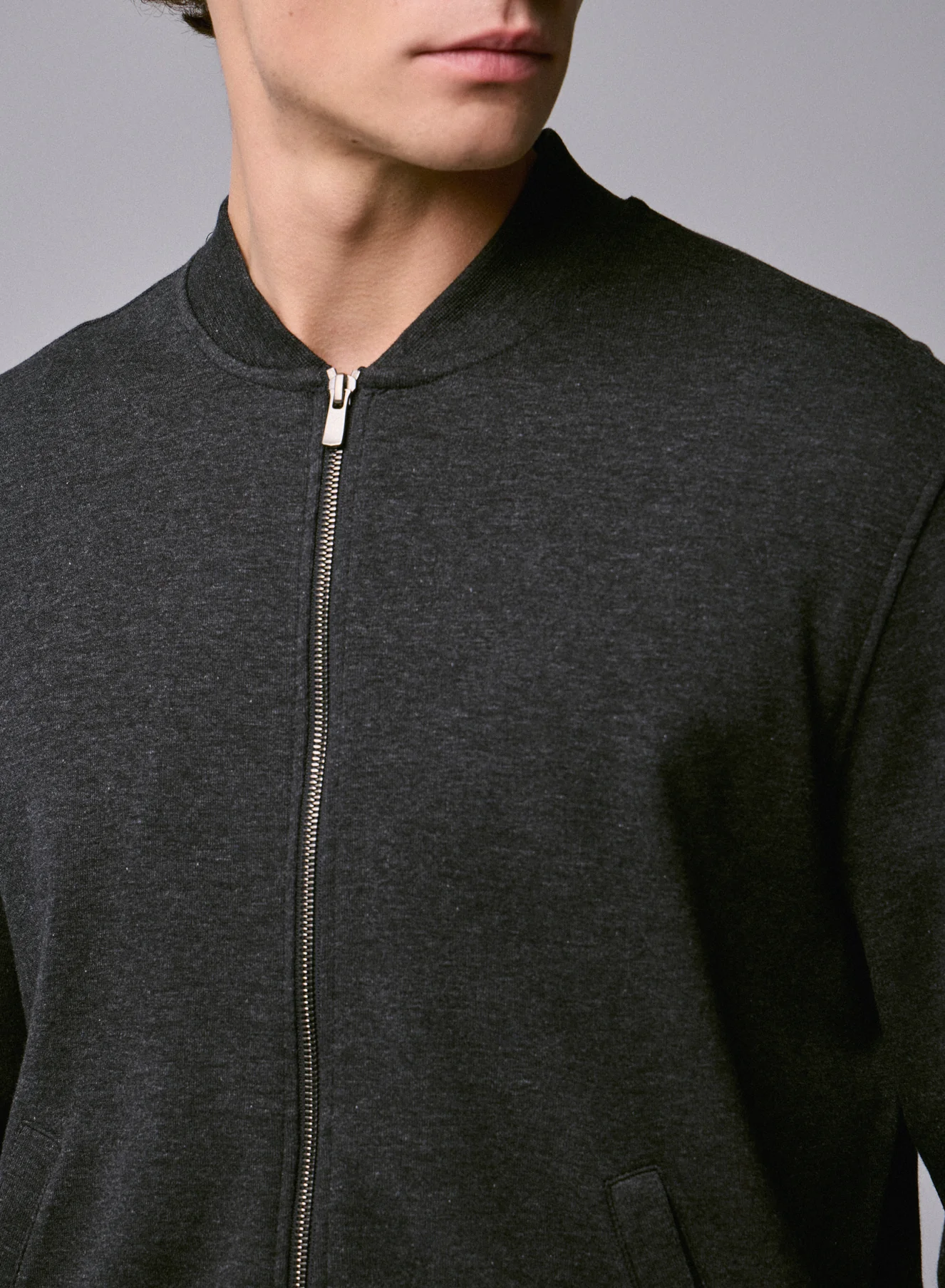 Gilet Gris Col Rond Manches Longues en Lyocel, Tencel / Coton organique - Image 4