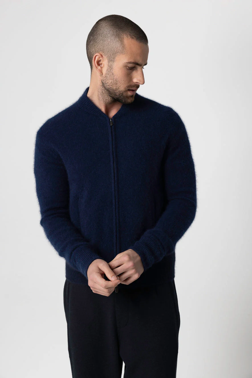 Gilet Marine Col Rond Manches Longues en Raccoon / Polyamide - Image 3