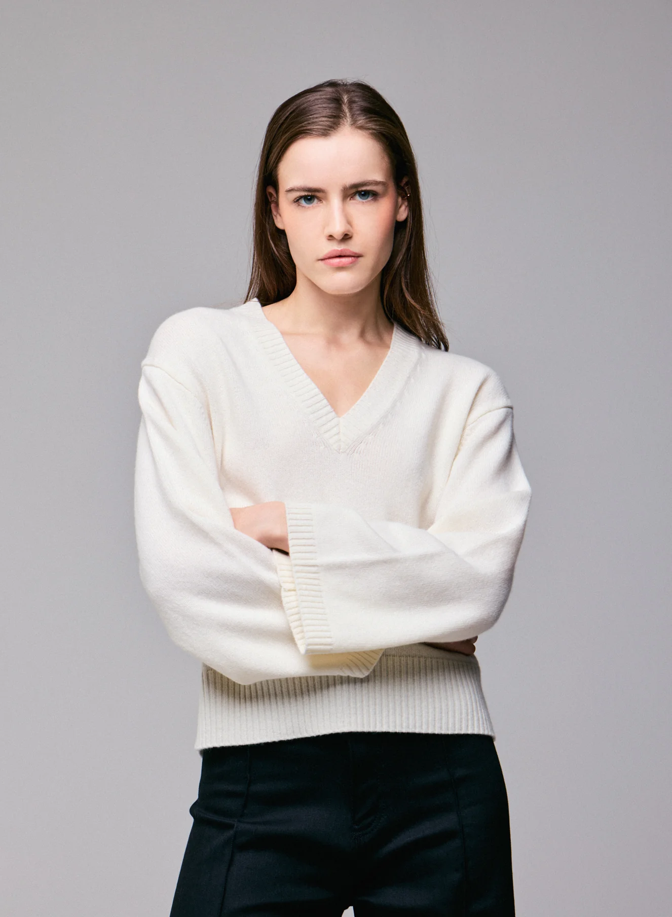 Pull Milk Col V Manches Longues en Laine Mérinos