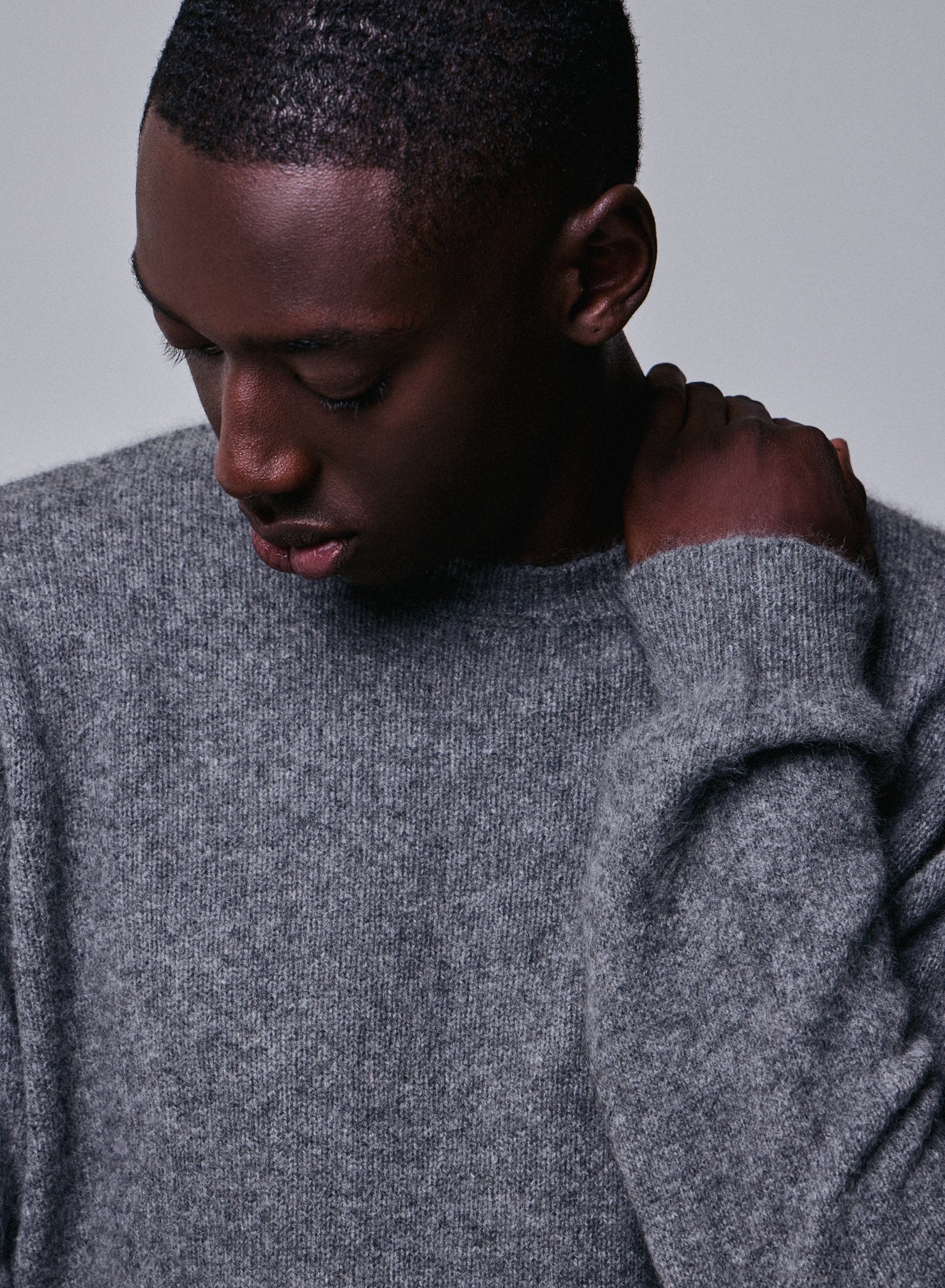 Pull Gris Col Rond Manches Longues en Laine / Fox / Polyamide - Image 3