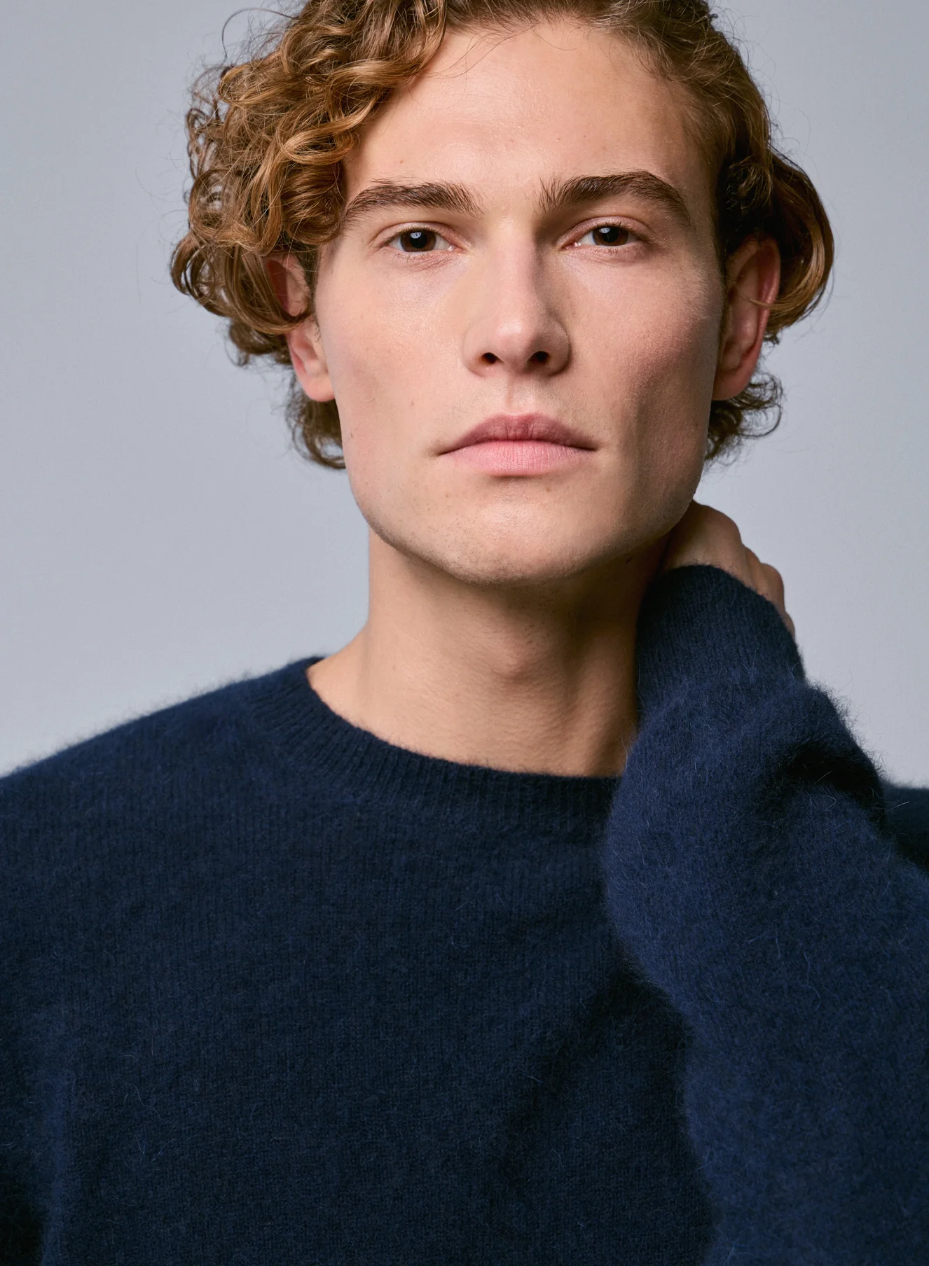 Pull Marine Col Rond Manches Longues en Raccon wool / Polyamide - Image 2