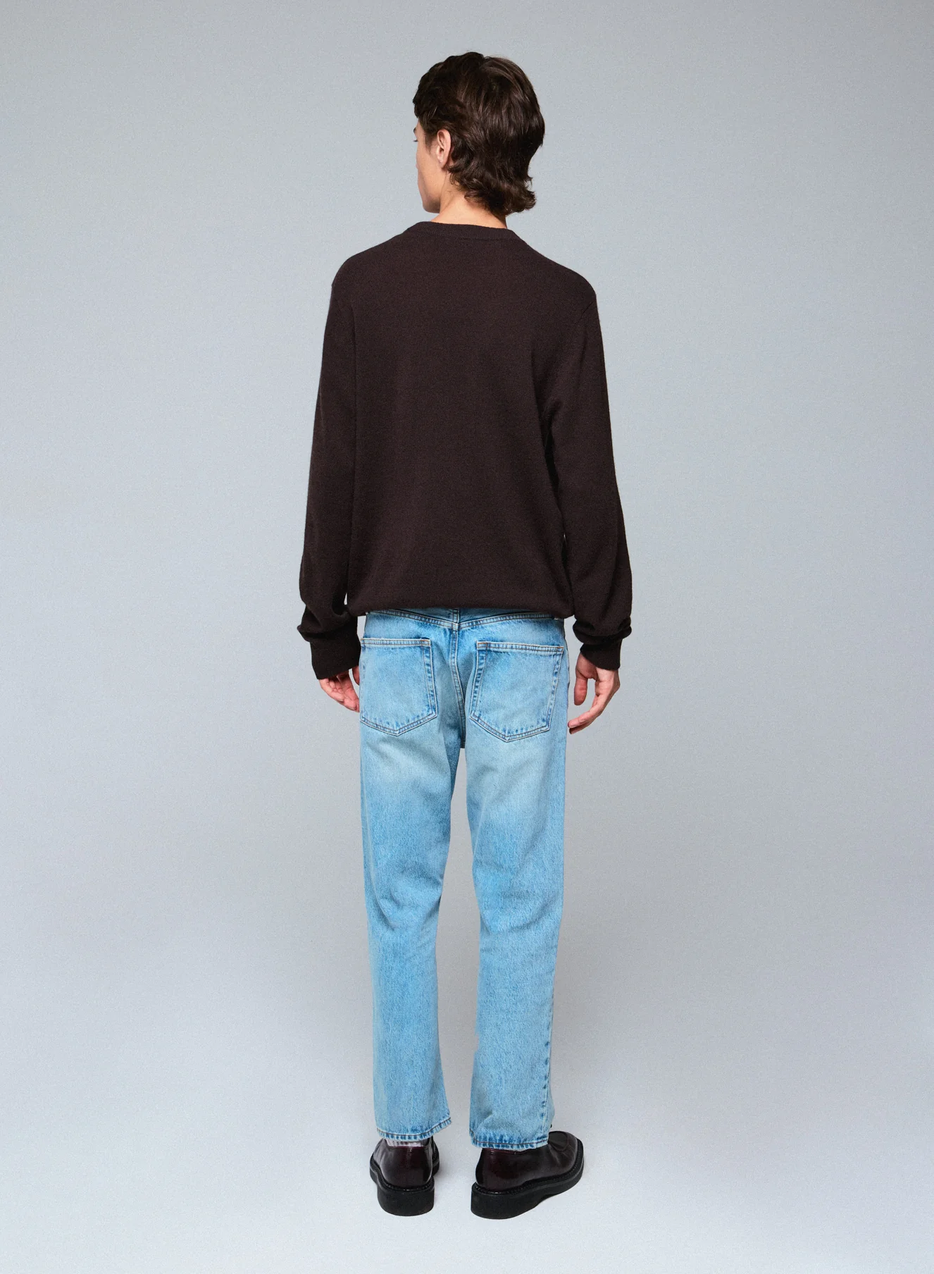 Pull Marron Col Rond Manches Longues en Cachemire - Image 5