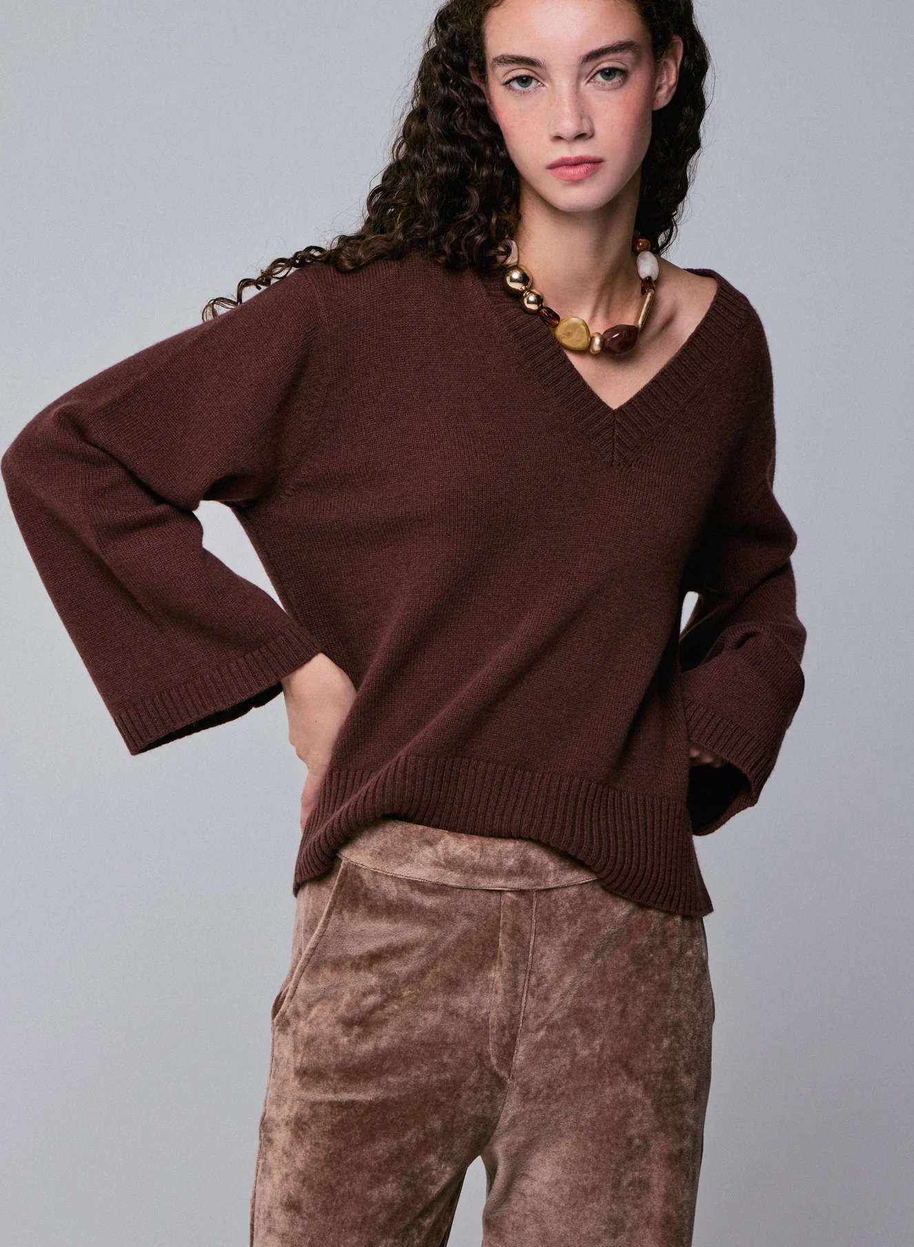 Pull Marron Col V Manches Longues en Laine merinos