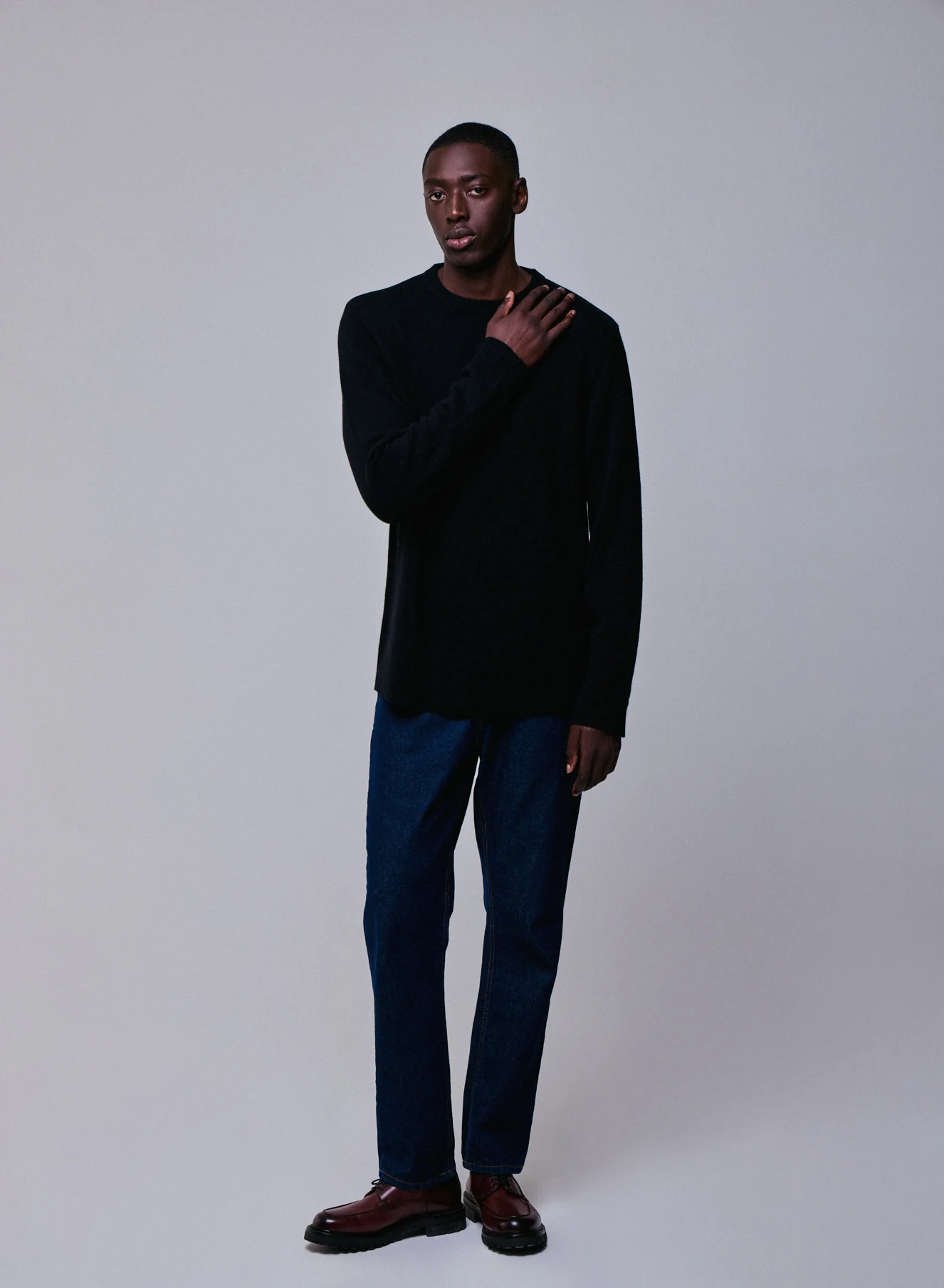 Pull Noir Col Rond Manches Longues en Laine merinos - Image 4
