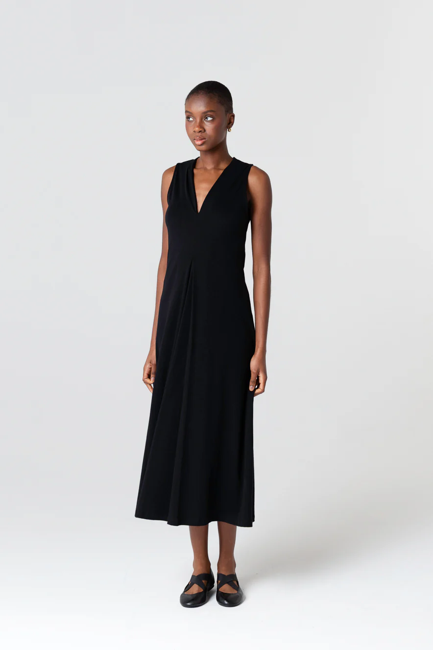 Robe Noire Col V Sans Manches en Coton Supima - Image 2