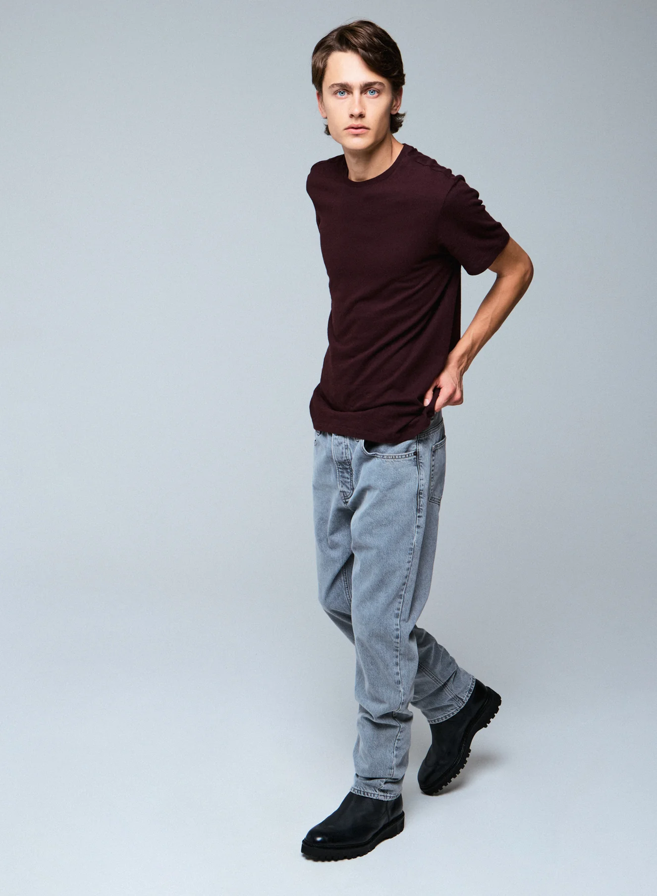 T-shirt Aubergine Col Rond Manches Courtes en Coton et Cachemire - Image 4
