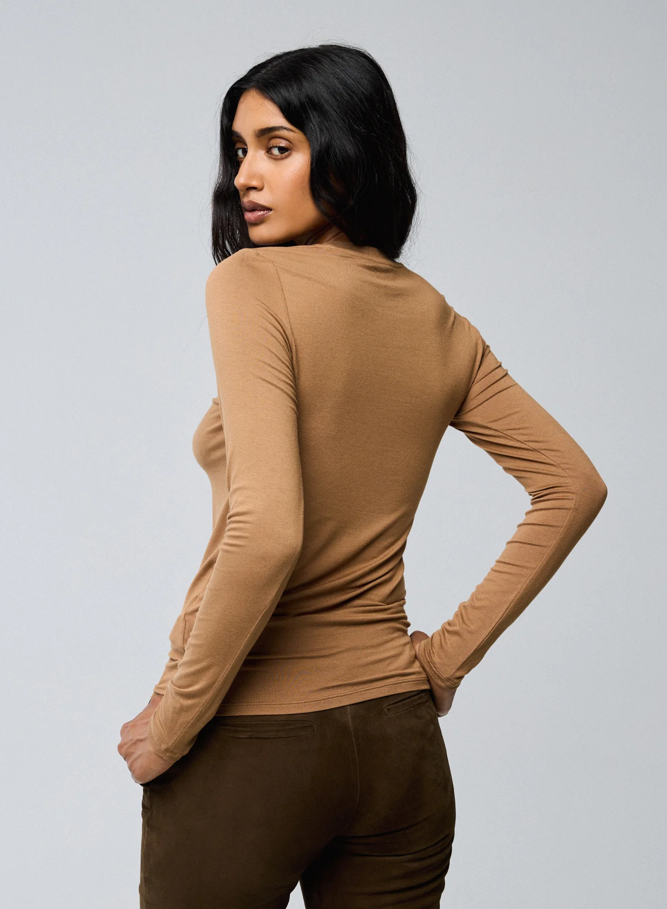 T-shirt Beige Col Rond Manches Longues en Viscose / Elasthanne - Image 5