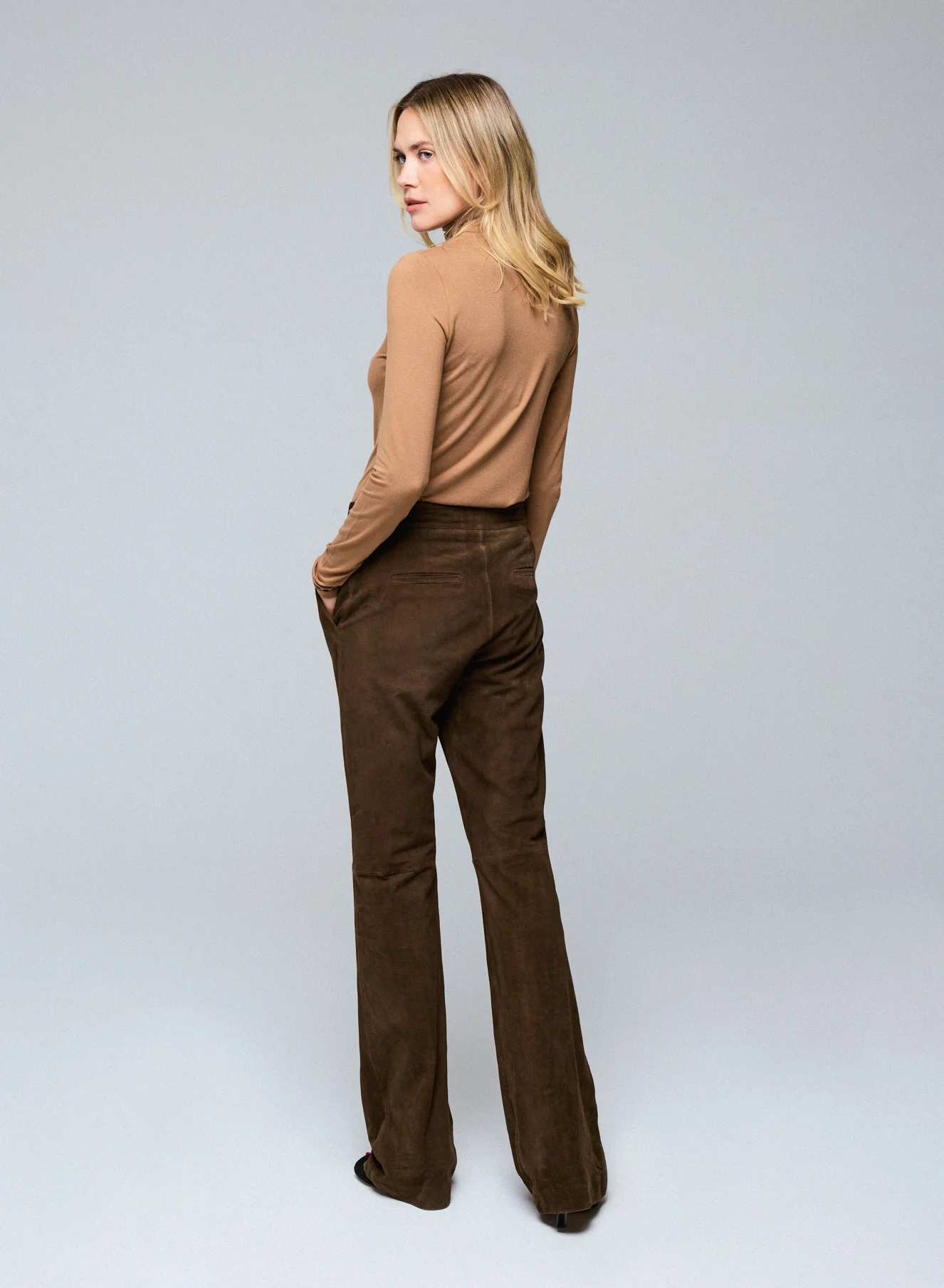 T-shirt Beige Col Roulé Manches Longues en Viscose et Elasthanne - Image 5