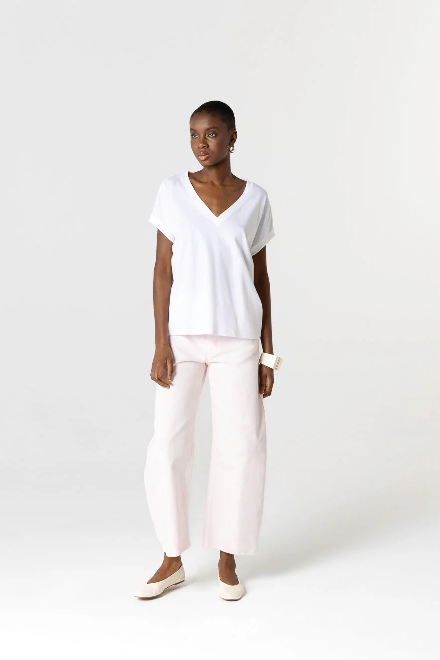 T-shirt Blanc Col V Manches Courtes en Coton Organique - Image 2