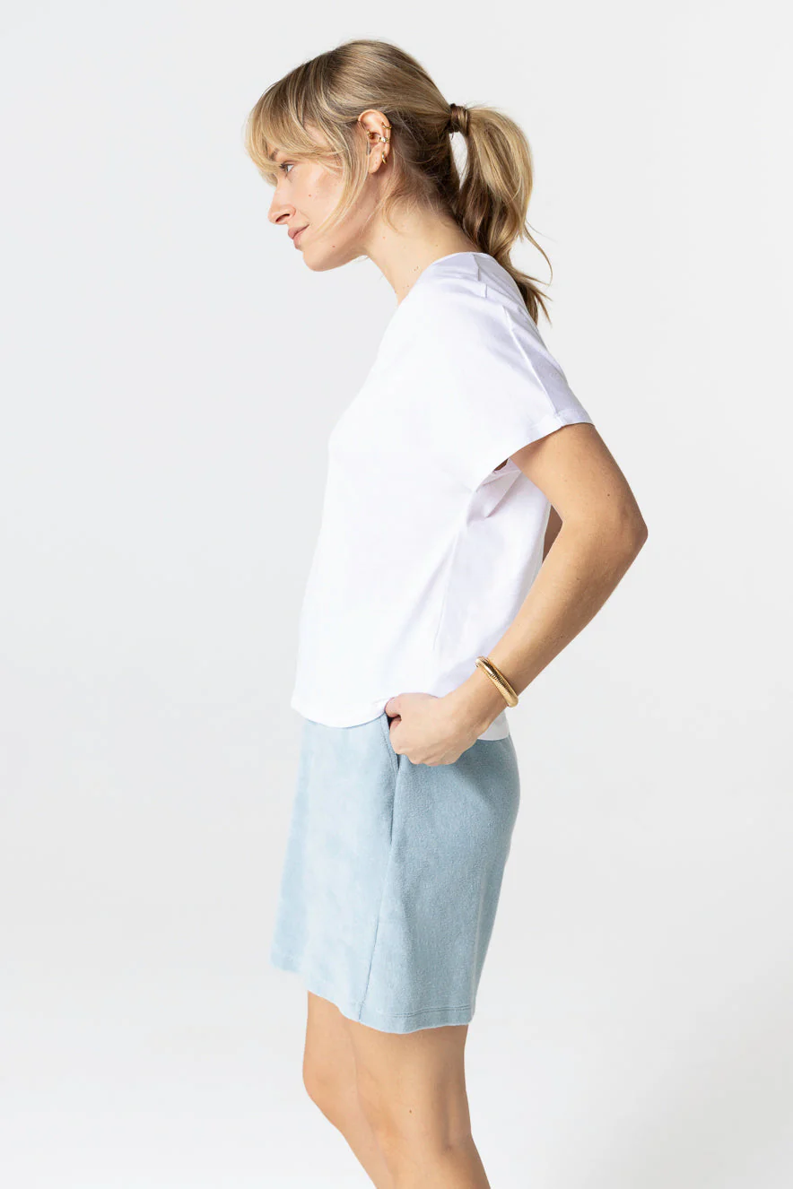 T-shirt Blanc Col V Manches Courtes en Coton Supima - Image 2