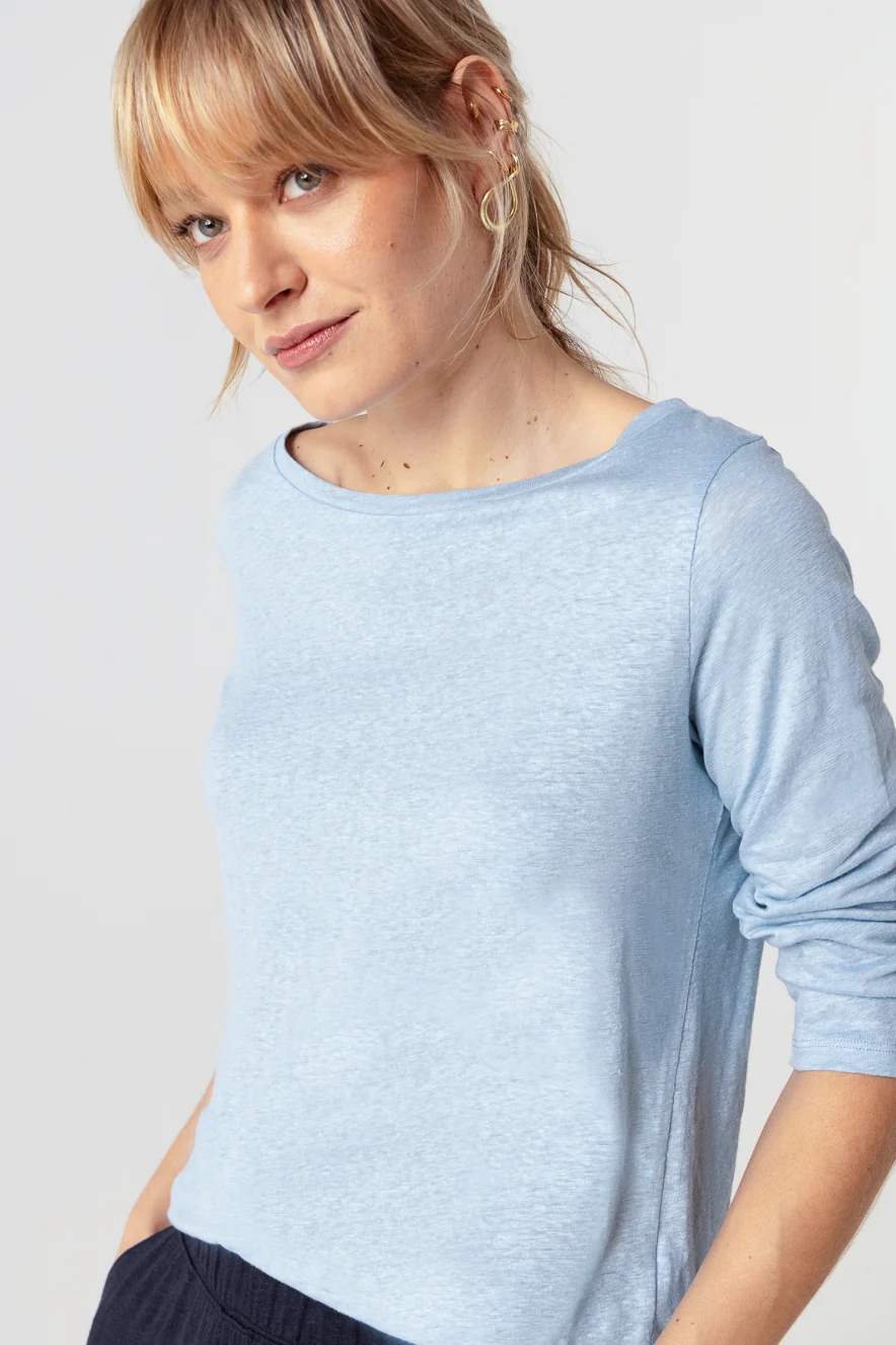 T-shirt Bleu Clair Col Bateau Manches Trois quarts en Lin / Elasthanne