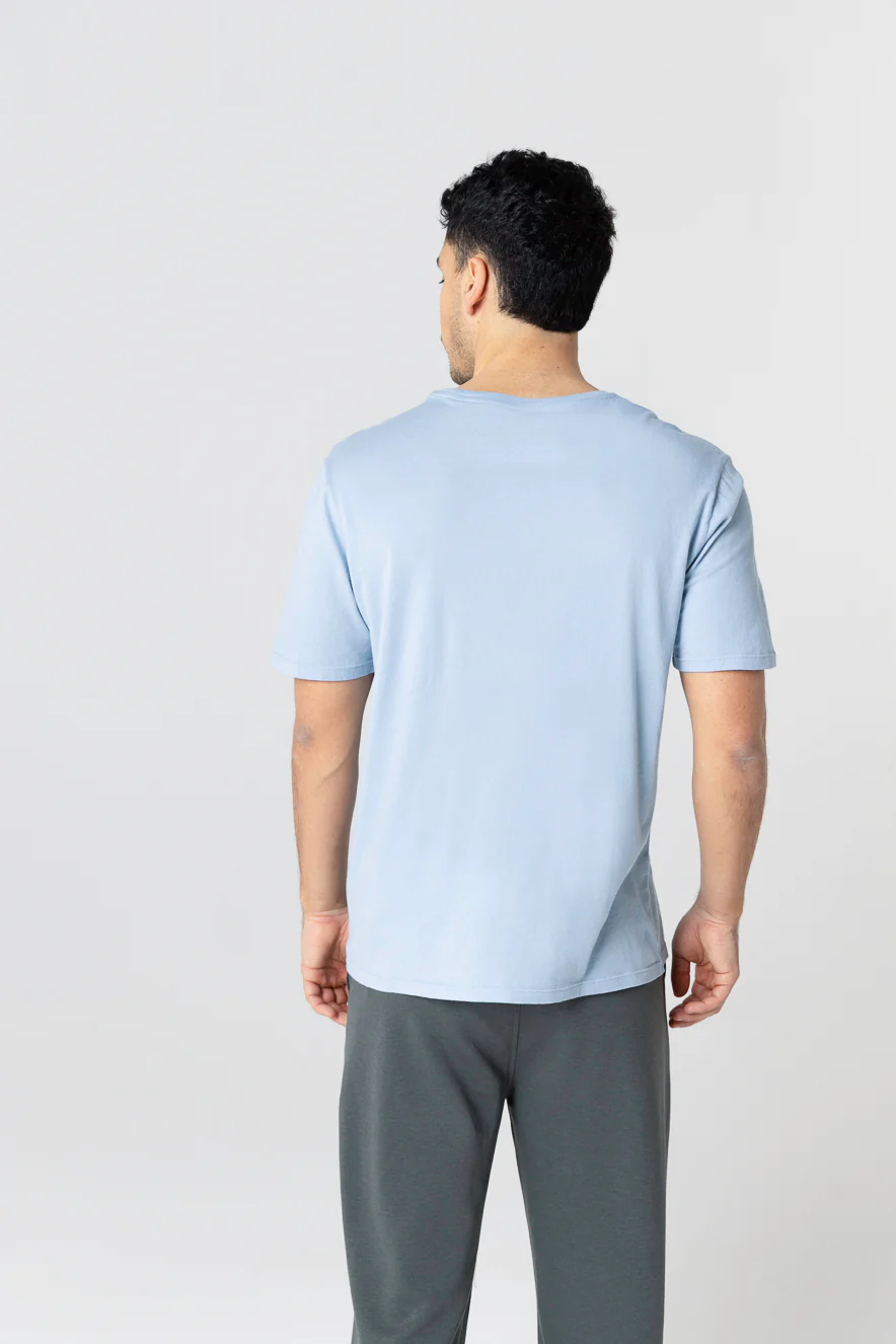 T-shirt Bleu Calanques Col Rond Manches Courtes en Coton organique - Image 3