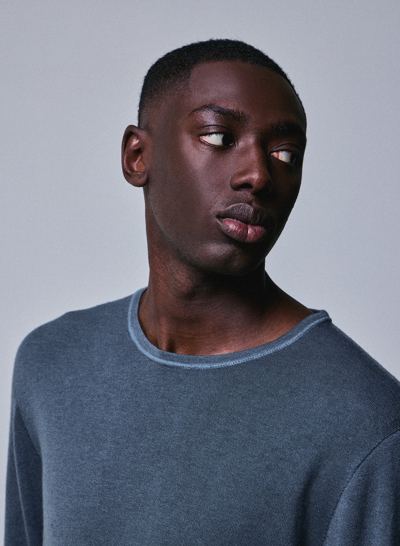 T-shirt Gris Col Rond Manches Longues en Cachemire - Image 3