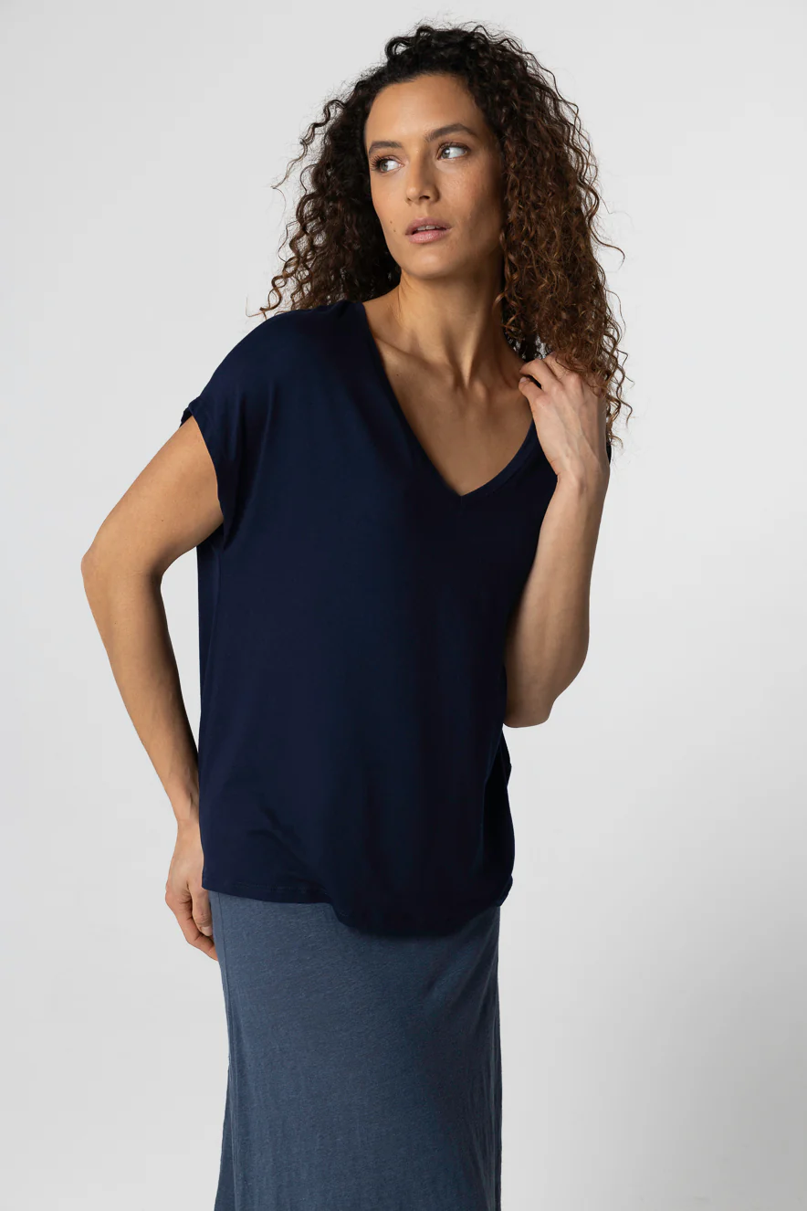 T-shirt Marine Col V Manches Courtes en Viscose / Elasthanne