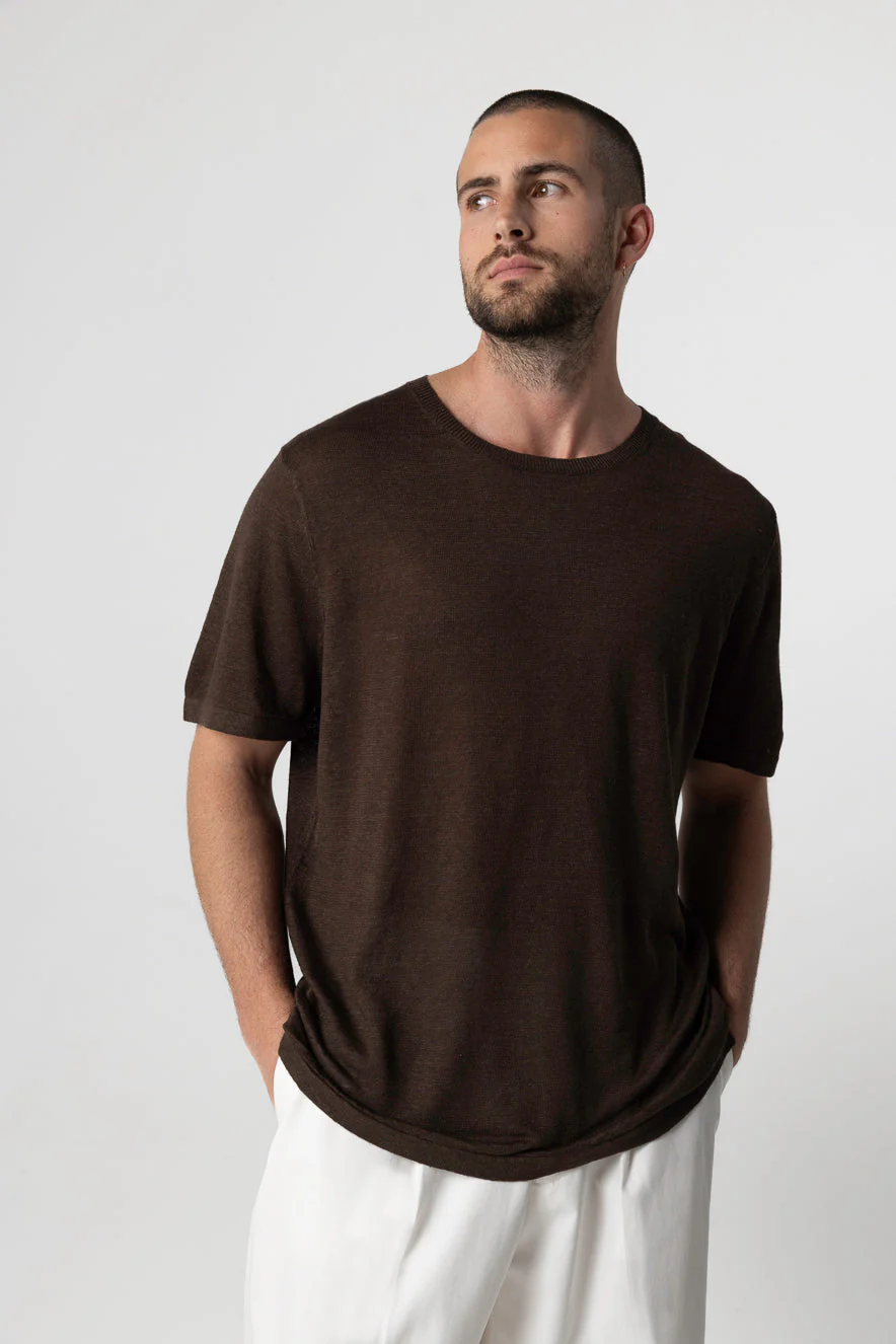 T-shirt Marron Foncé Col Rond Manches Courtes en Lin