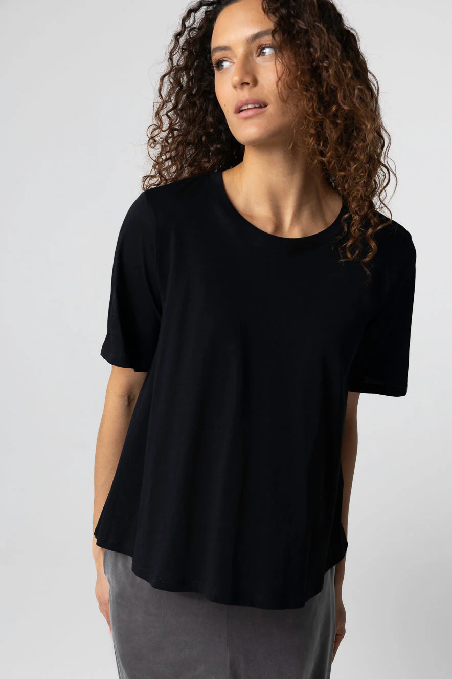 T-shirt Noir Col Rond Manches Courtes en Coton Supima