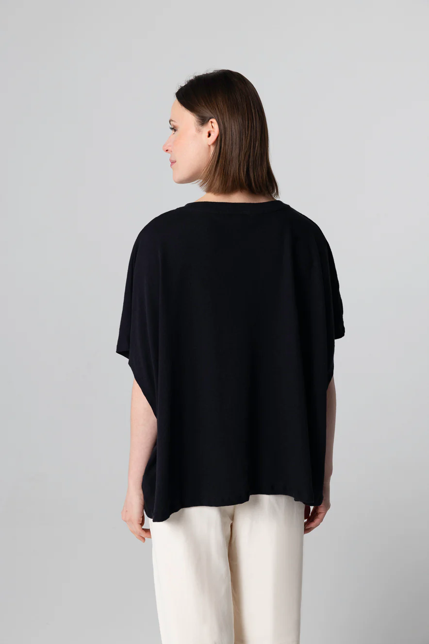T-shirt Noir Col V Manches Courtes en Coton / Lin - Image 5