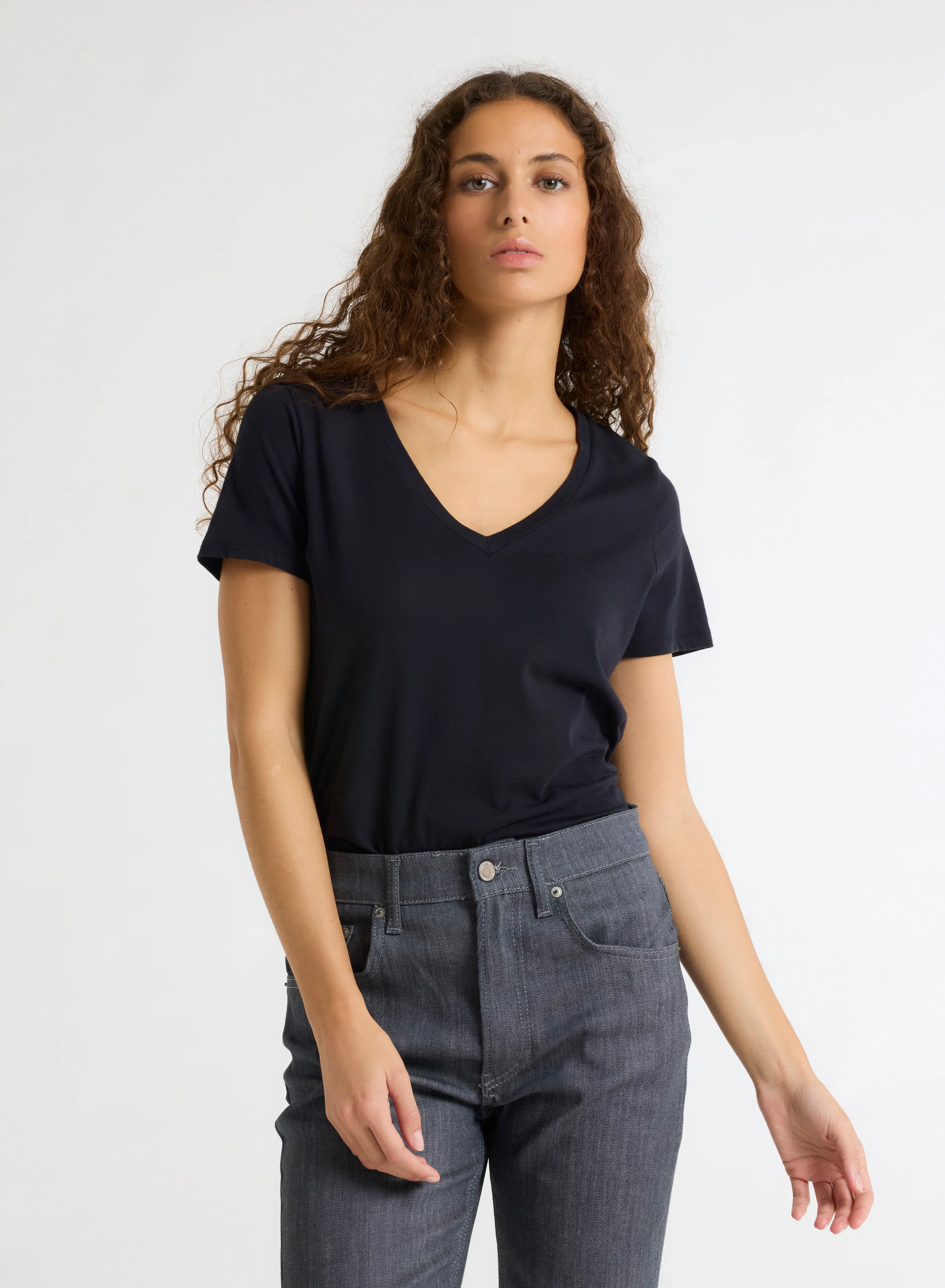 T-shirt Noir Patty col V manches courtes en Coton - Image 3