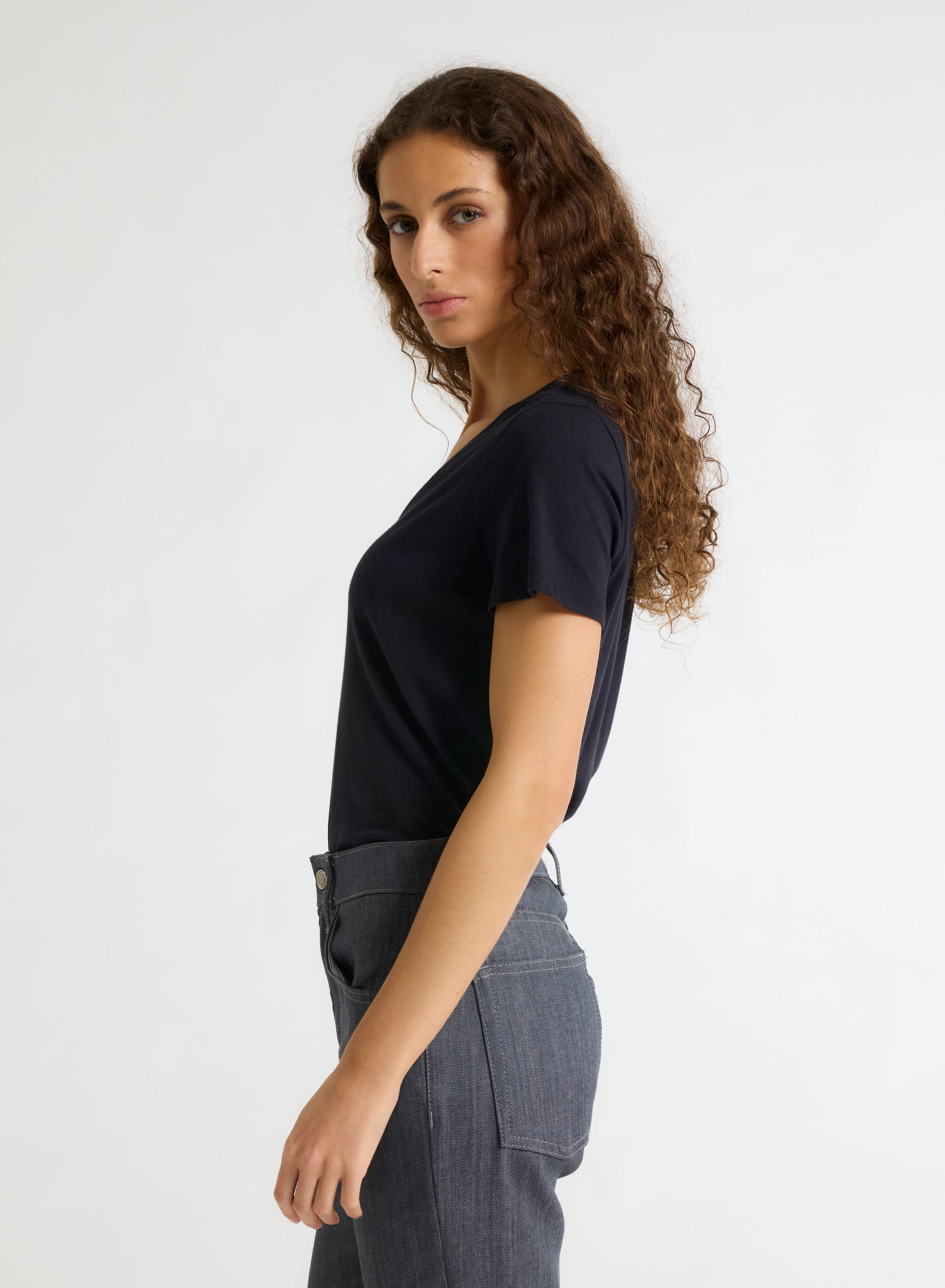 T-shirt Noir Patty col V manches courtes en Coton - Image 4