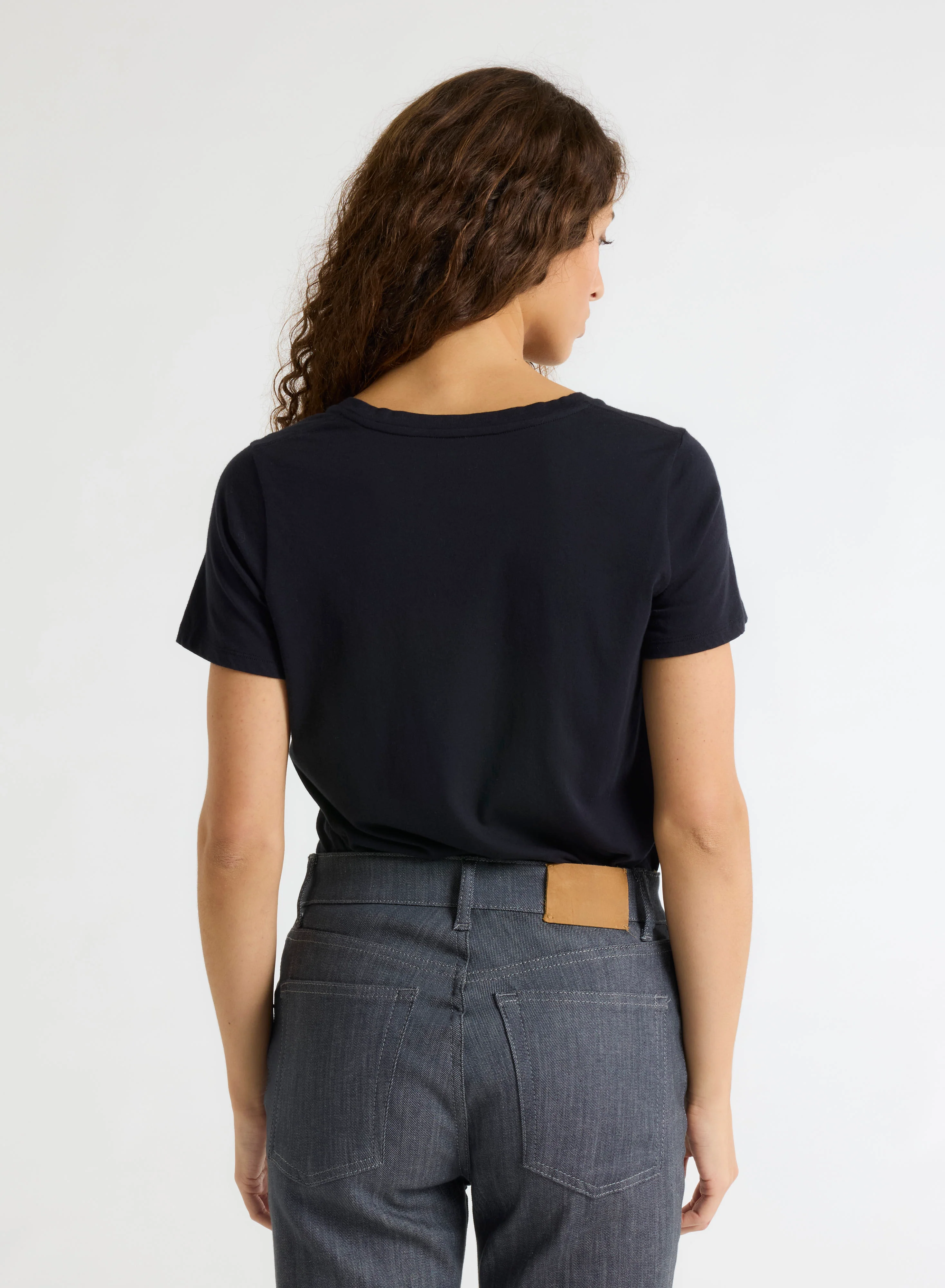 T-shirt Noir Patty col V manches courtes en Coton - Image 5