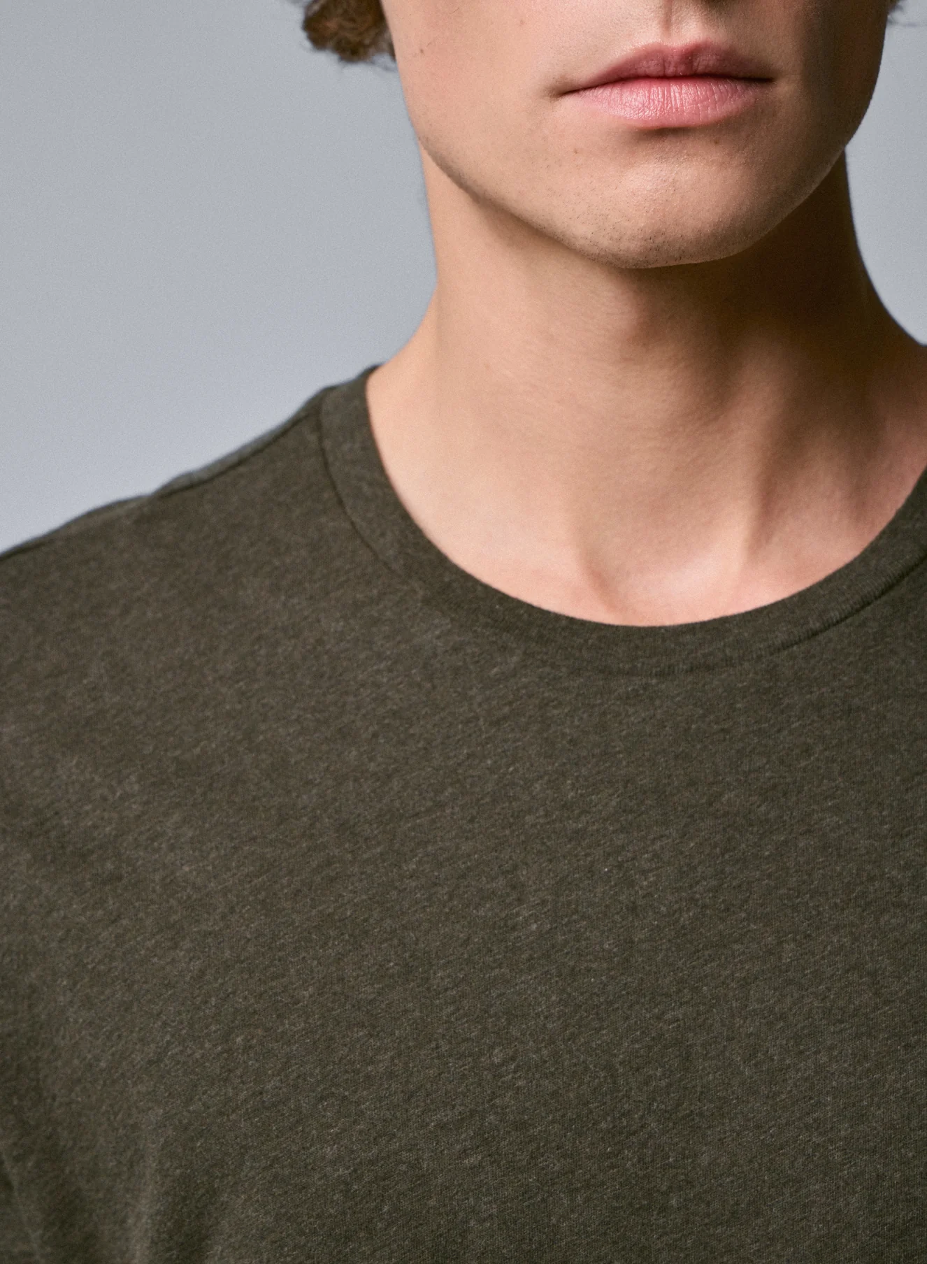 T-shirt Vert Col Rond Manches Courtes en Coton organique - Image 3