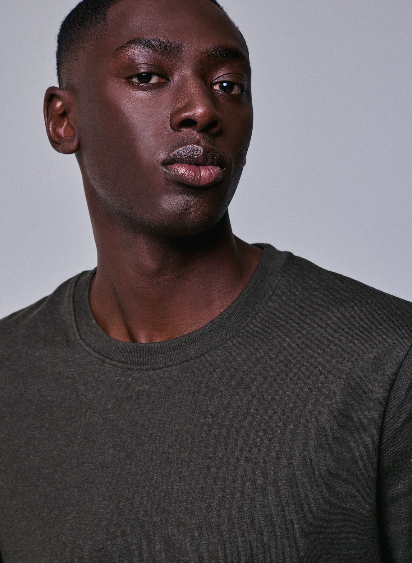 T-shirt Vert Col Rond Manches Courtes en Coton organique - Image 3