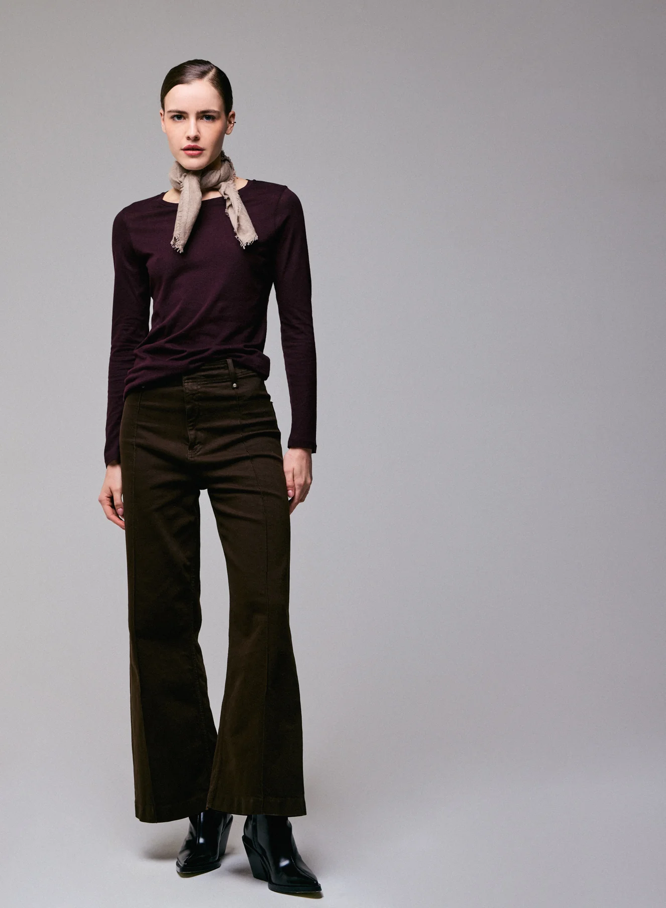 T-shirt Aubergine Col Rond Manches Longues en Coton Organique et Cachemire - Image 5