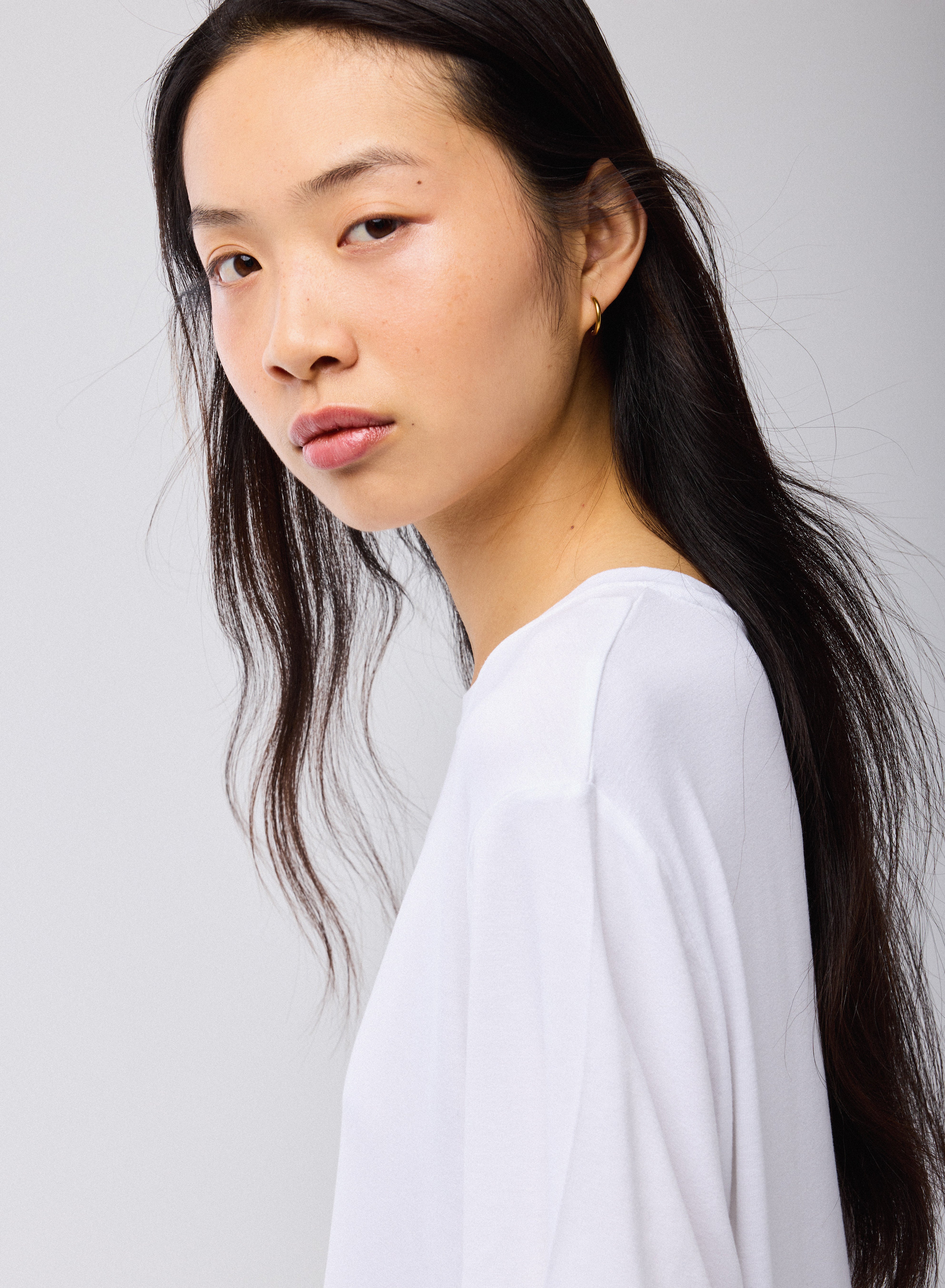 T-shirt Blanc Col Rond Manches Courtes en Viscose / Élasthanne - Image 4