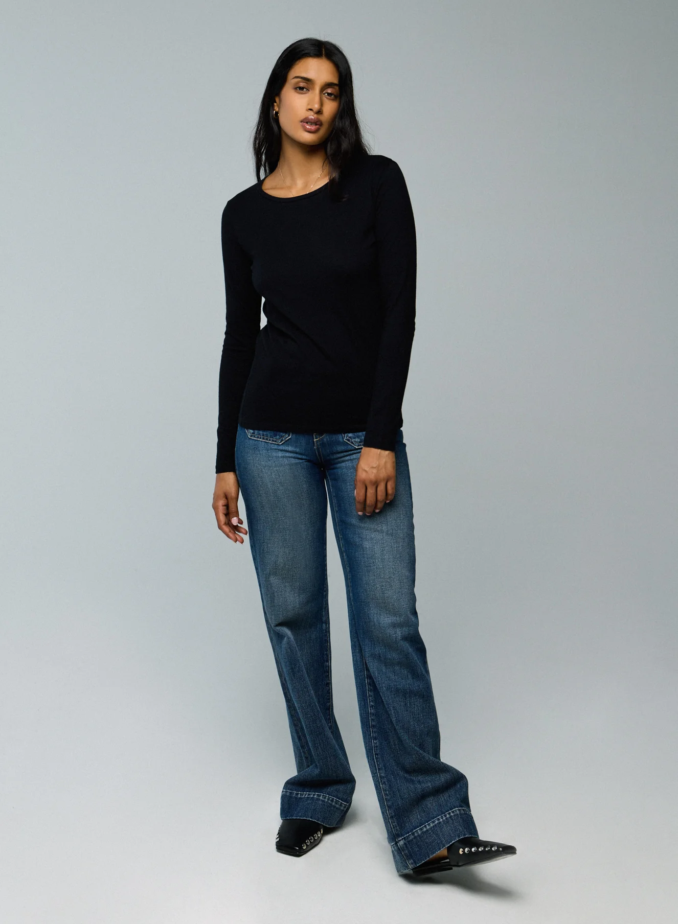 T-shirt Noir Col Rond Manches Longues en Coton organique - Image 4