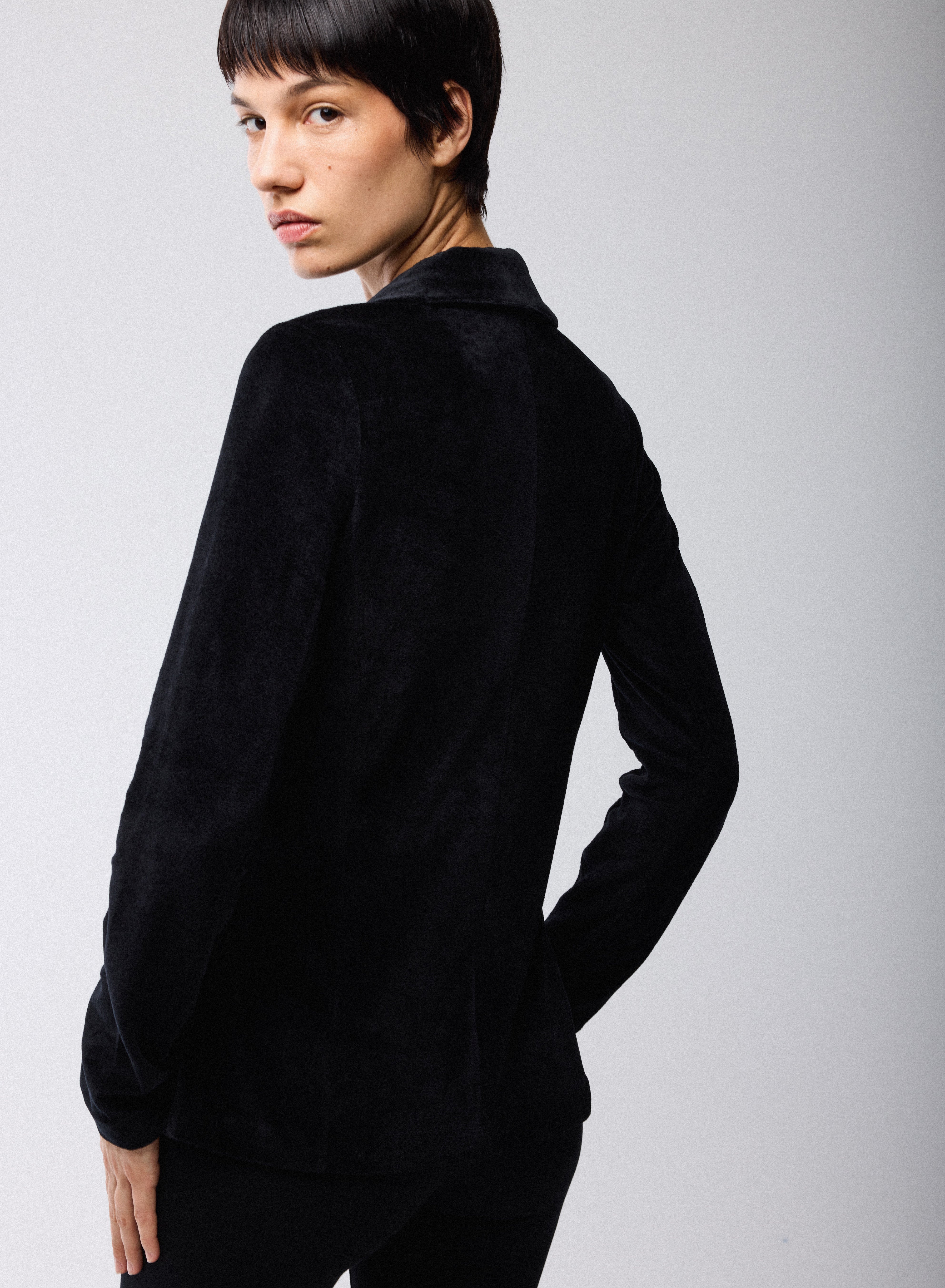 Veste Noire Manches Longues en Velours - Image 3